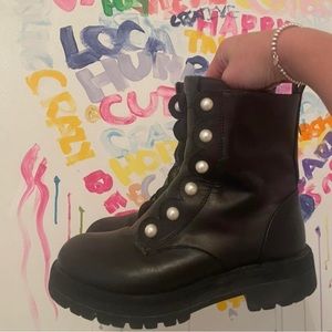 Black Fendi Boots With Pearls Kids